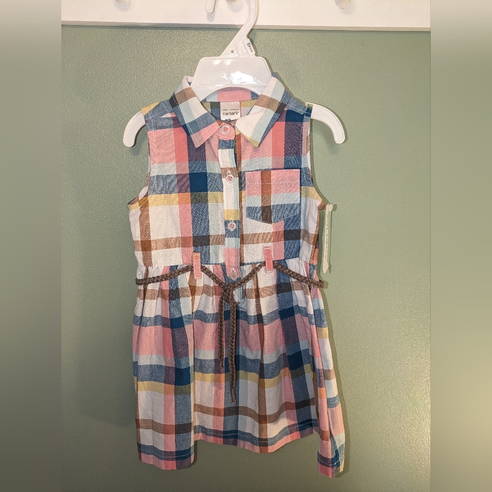 NWT sleeveless dress with belt